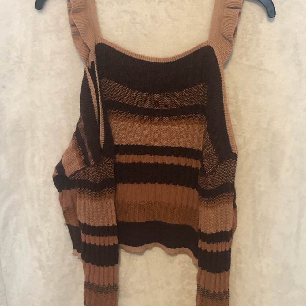 Cold shoulder shirt